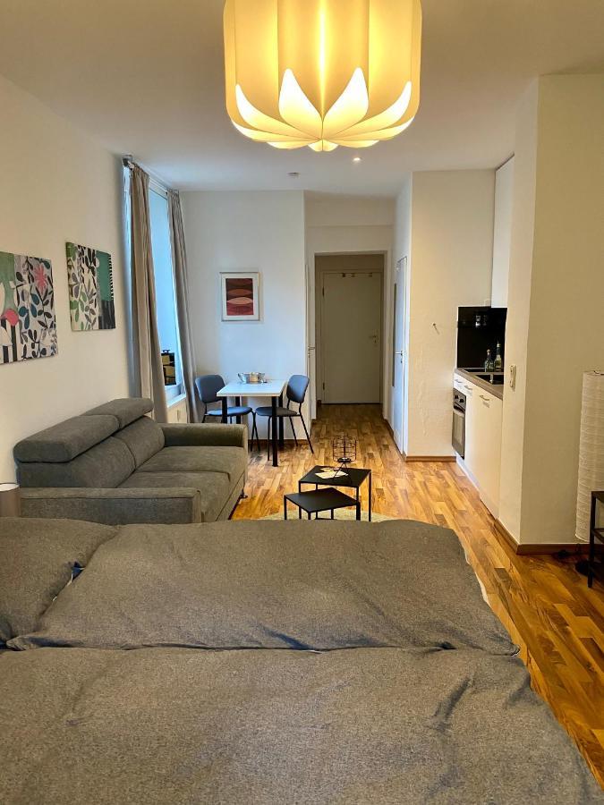 Zentrale Mit Balkon In * Aix-la-Chapelle